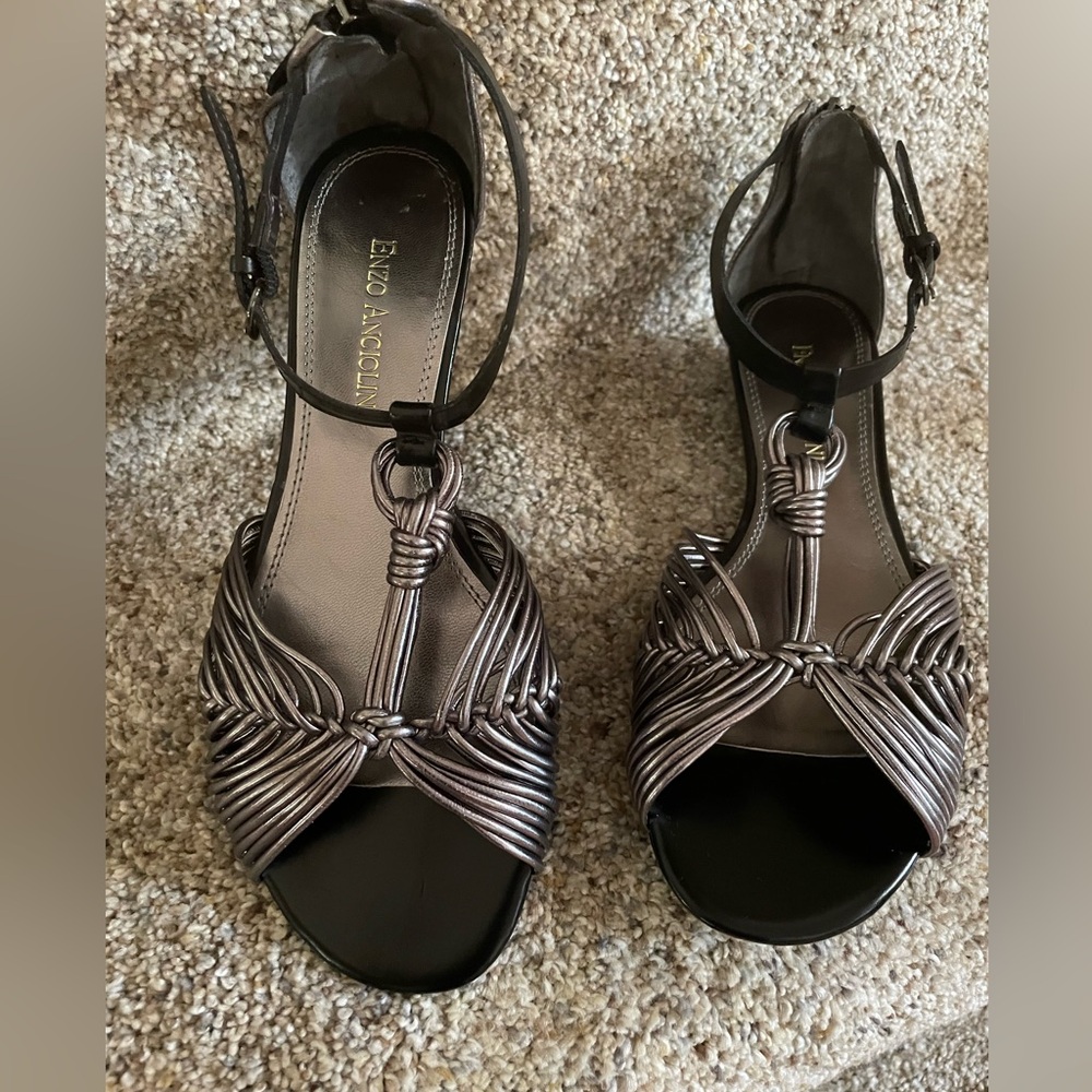 Enzo Angiolini Silver Sandals Size 6 1/2 M